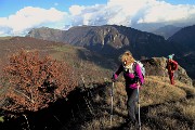 29 In cresta di vetta per il Corno Zuccone con vista verso Cancervo-Venturosa